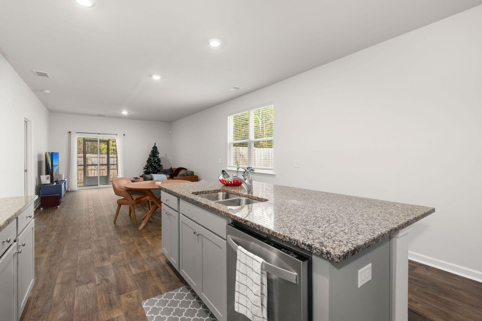 120 Sweet Cherry Lane Photo 12