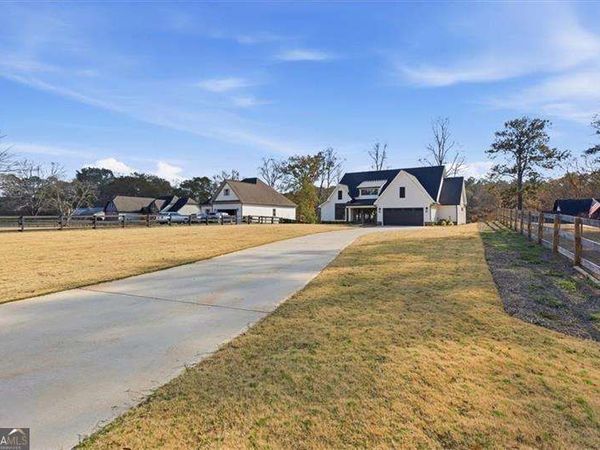 27 Linda Road SW, Cartersville, GA 30120