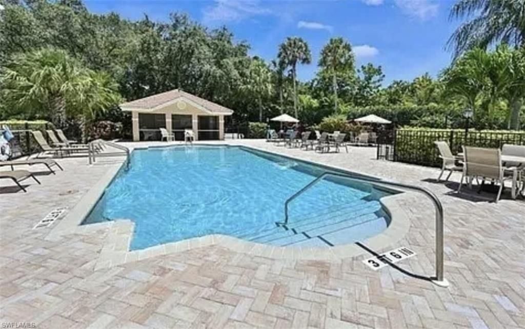 13060 Amberley Ct, Unit 809, Bonita Springs, FL 34135 Photo