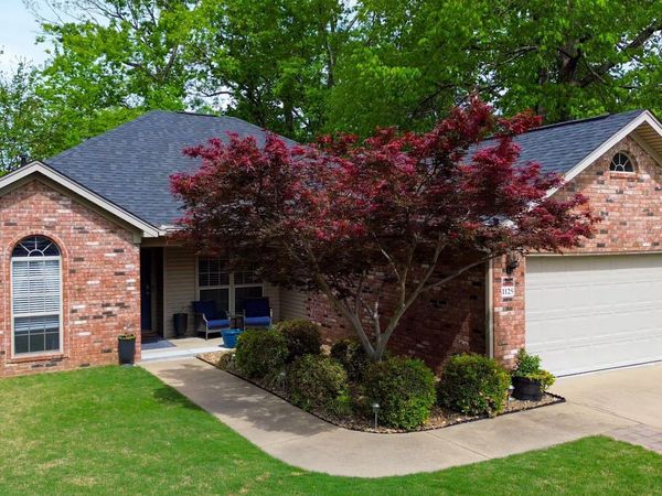 1125 Barberry Cove, Benton, AR 72015