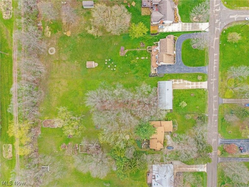 553 Mcneil Drive , Sagamore Hills, OH 44067 Photo 33