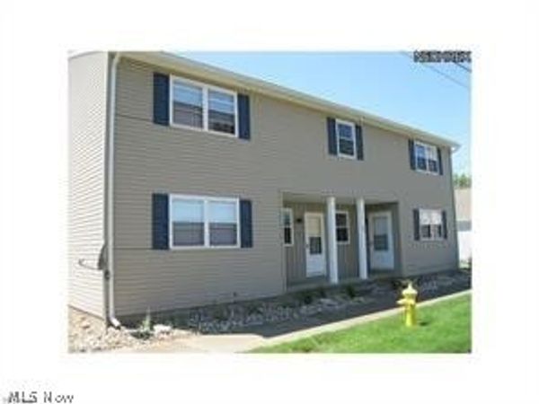 31 S State Street , Unit 2, Frazeysburg, OH 43822