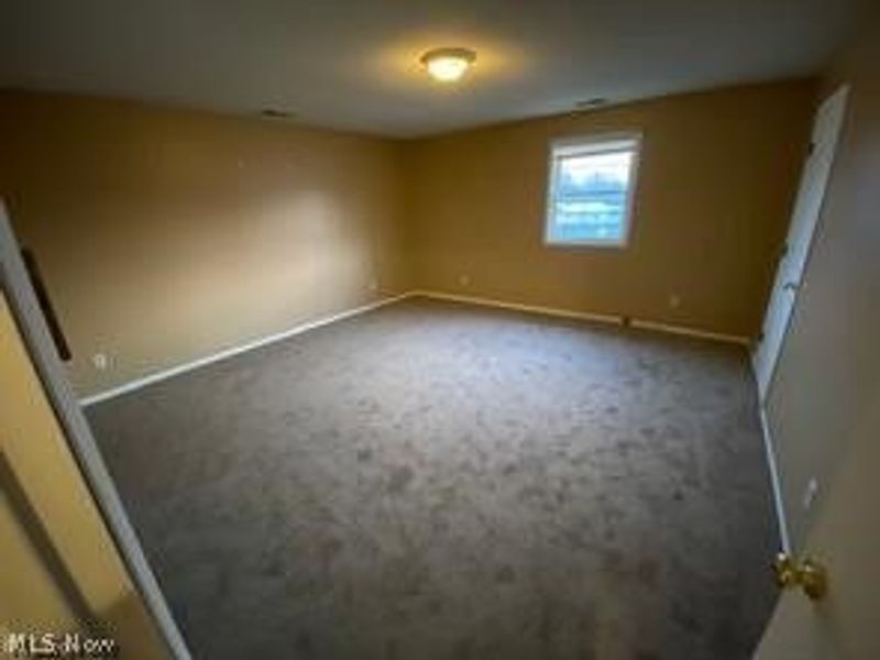 31 S State Street, Unit 2, Frazeysburg, OH 43822 Photo 7