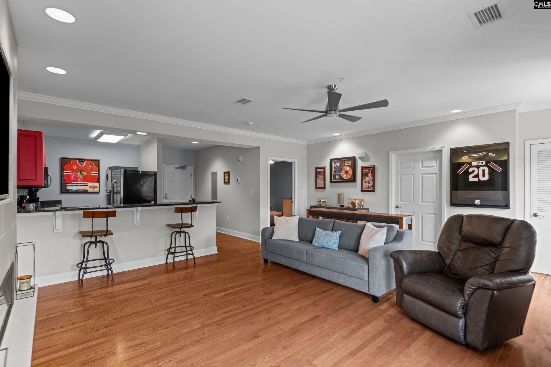 900 S Stadium Road  Photo 13