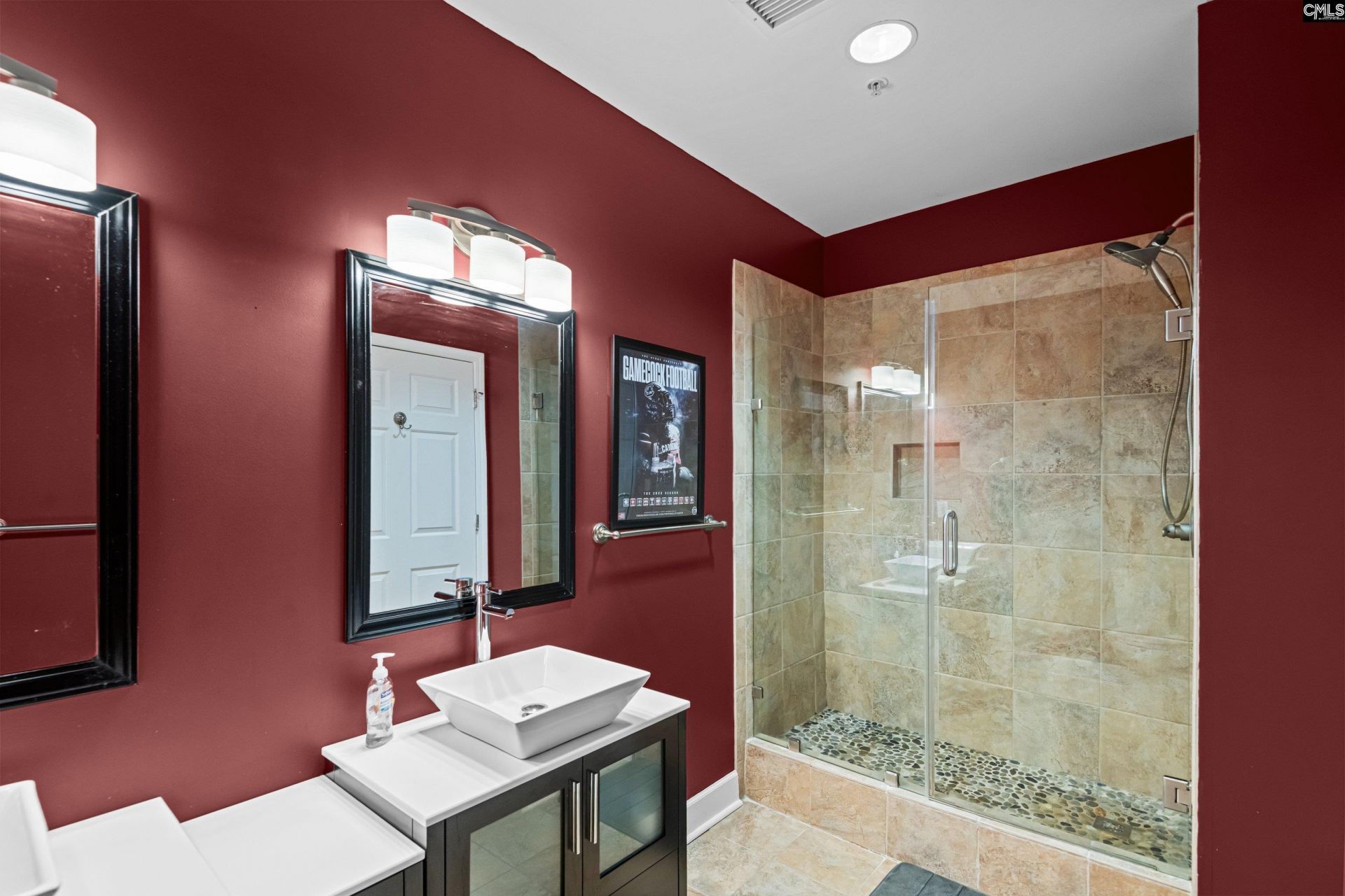 900 S Stadium Road  Photo 18