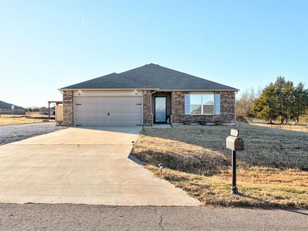 5610 Bent Creek Road, Shawnee, OK 74804