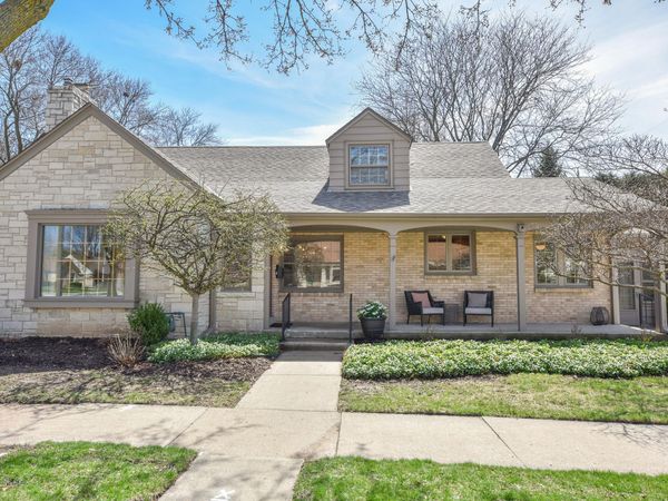 8501 W Clarke St, Wauwatosa, WI 53226