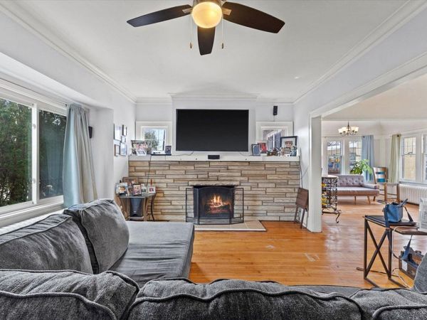 2715 N 76th St, Milwaukee, WI 53222