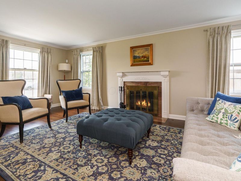 284 S Stanwood Road, Columbus, OH 43209 Photo 10