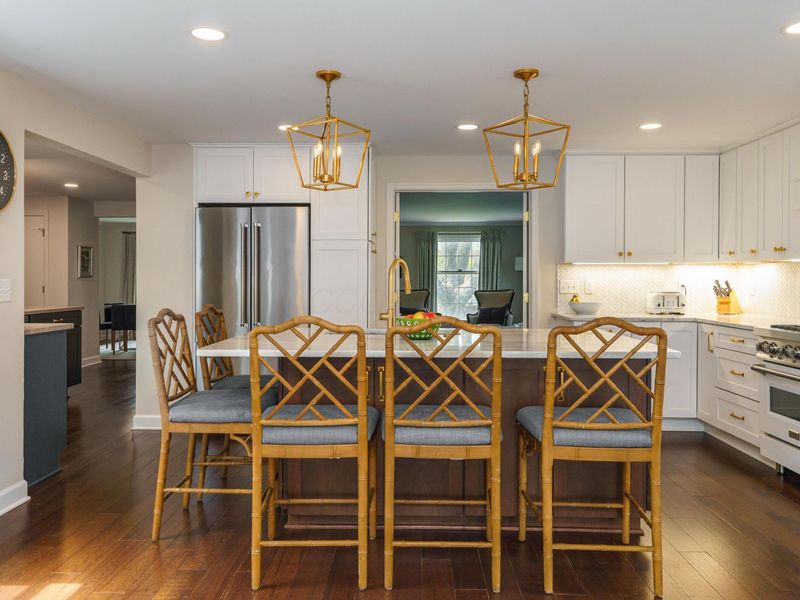 284 S Stanwood Road, Columbus, OH 43209 Photo 15