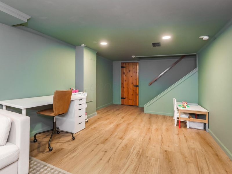 284 S Stanwood Road, Columbus, OH 43209 Photo 49