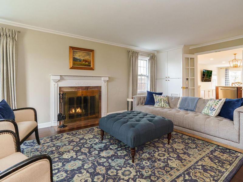 284 S Stanwood Road, Columbus, OH 43209 Photo 9