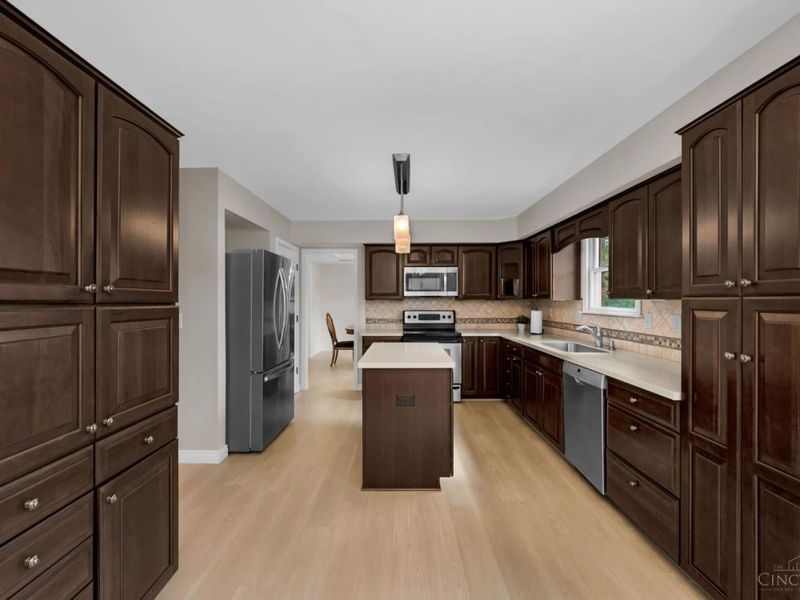 7248 Glenn Moor Drive, West Chester, OH 45069 Photo 12