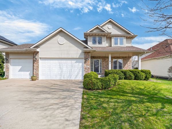 1012 NW 32nd Street , Ankeny, IA 50023