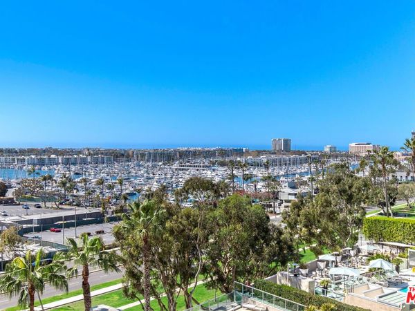 13600 MARINA POINTE Drive, Unit 812, Marina Del Rey, CA 90292