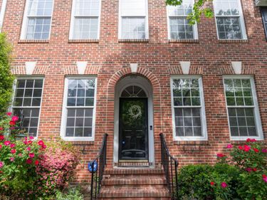 114 Nolen Lane, Chapel Hill, NC 27516