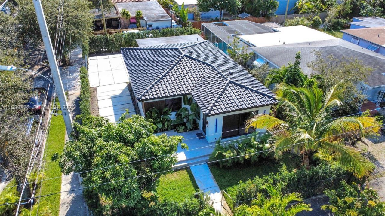 500 NW 43rd St, Miami, FL 33127 Photo