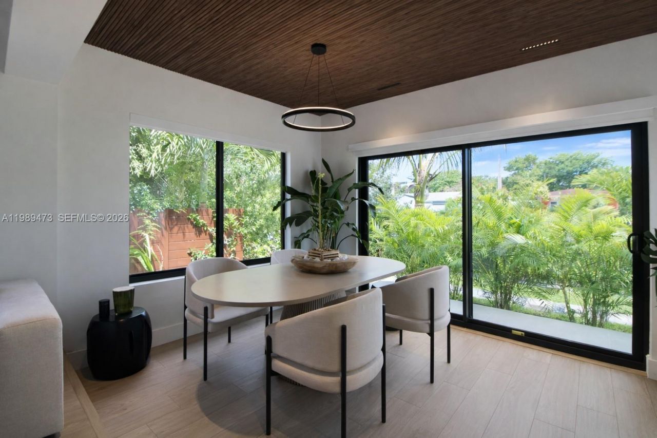 500 NW 43rd St, Miami, FL 33127 Photo