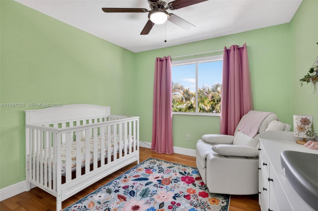 18198 NW 61st Ct , Hialeah, FL 33015 Photo