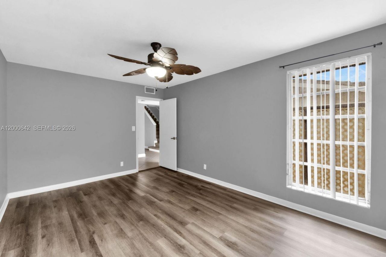 6900 NW 5th St, Unit 201, Plantation, FL 33317 Photo