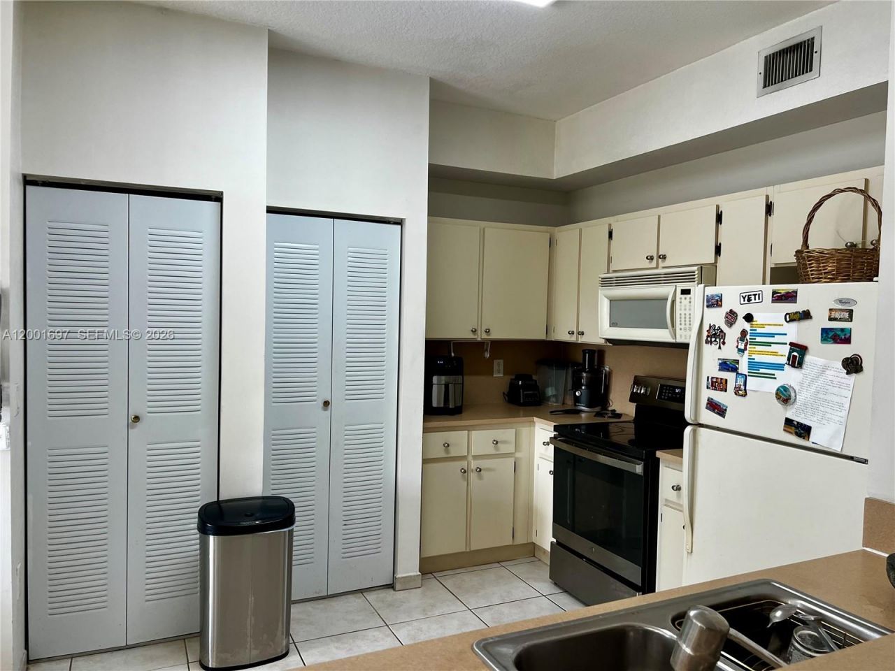 7290 NW 114th Ave, Unit 209-7, Doral, FL 33178 Photo