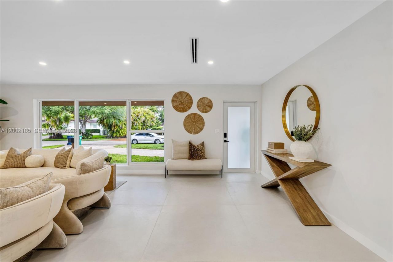 8230 SW 150th Dr, Palmetto Bay, FL 33158 Photo