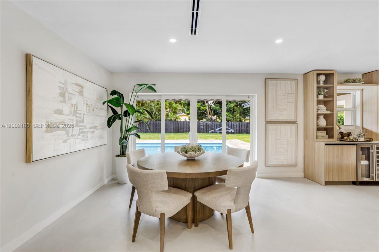 8230 SW 150th Dr, Palmetto Bay, FL 33158 Photo