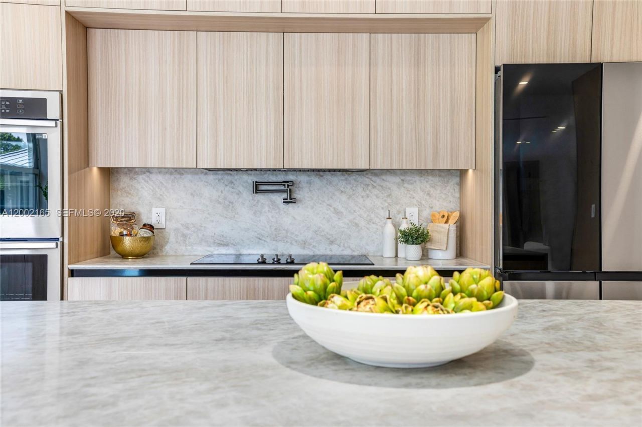 8230 SW 150th Dr, Palmetto Bay, FL 33158 Photo