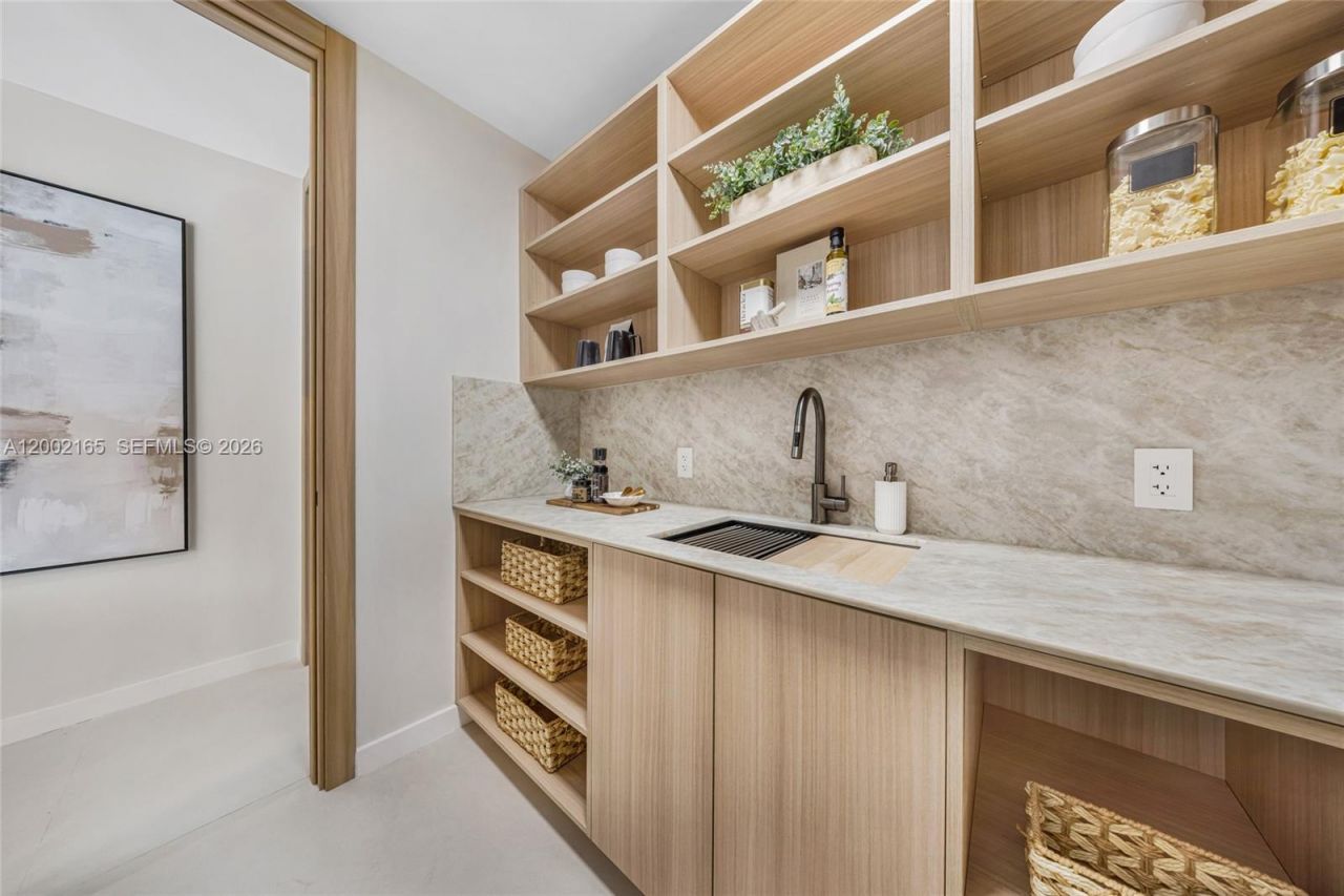 8230 SW 150th Dr, Palmetto Bay, FL 33158 Photo