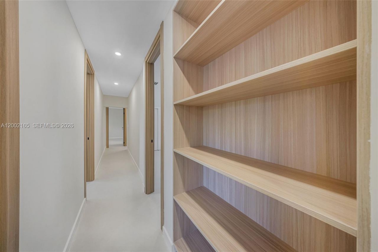 8230 SW 150th Dr, Palmetto Bay, FL 33158 Photo