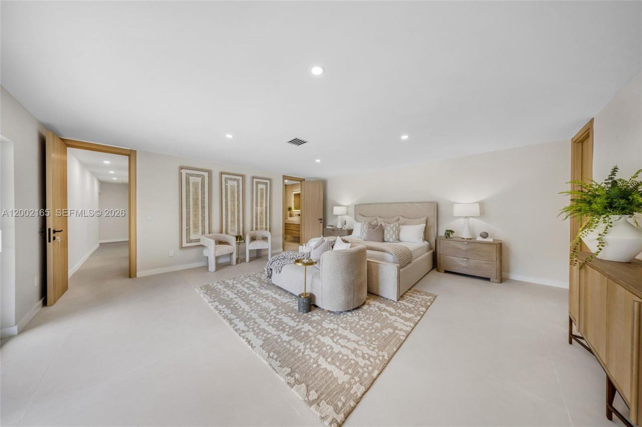 8230 SW 150th Dr, Palmetto Bay, FL 33158 Photo