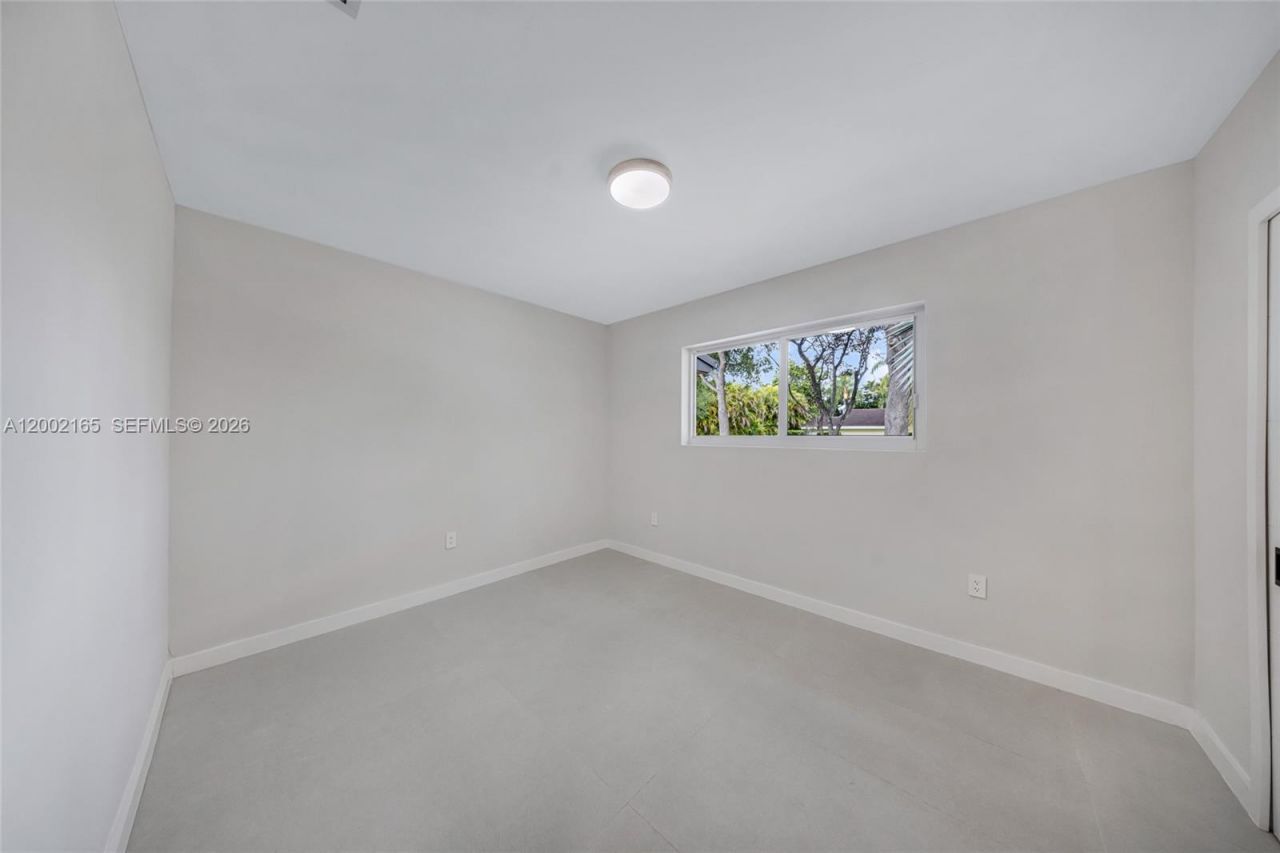 8230 SW 150th Dr, Palmetto Bay, FL 33158 Photo