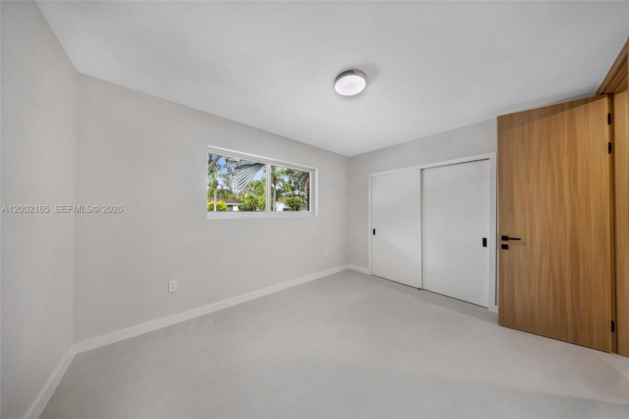 8230 SW 150th Dr, Palmetto Bay, FL 33158 Photo