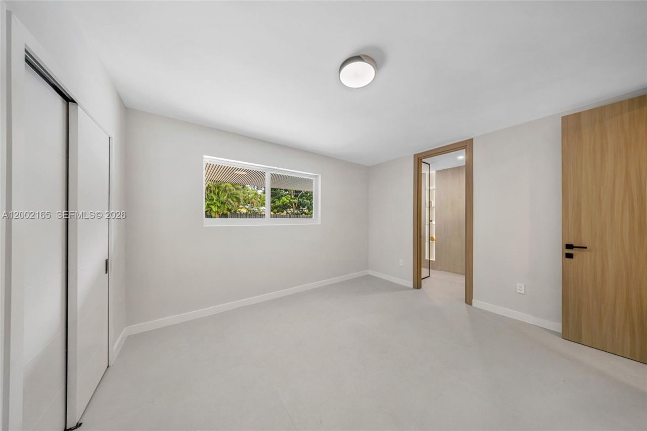 8230 SW 150th Dr, Palmetto Bay, FL 33158 Photo