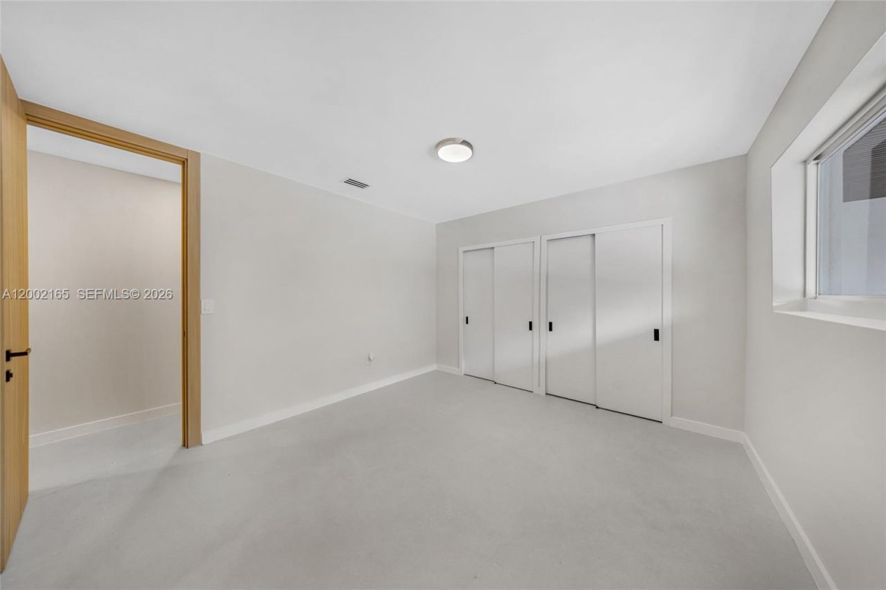 8230 SW 150th Dr, Palmetto Bay, FL 33158 Photo