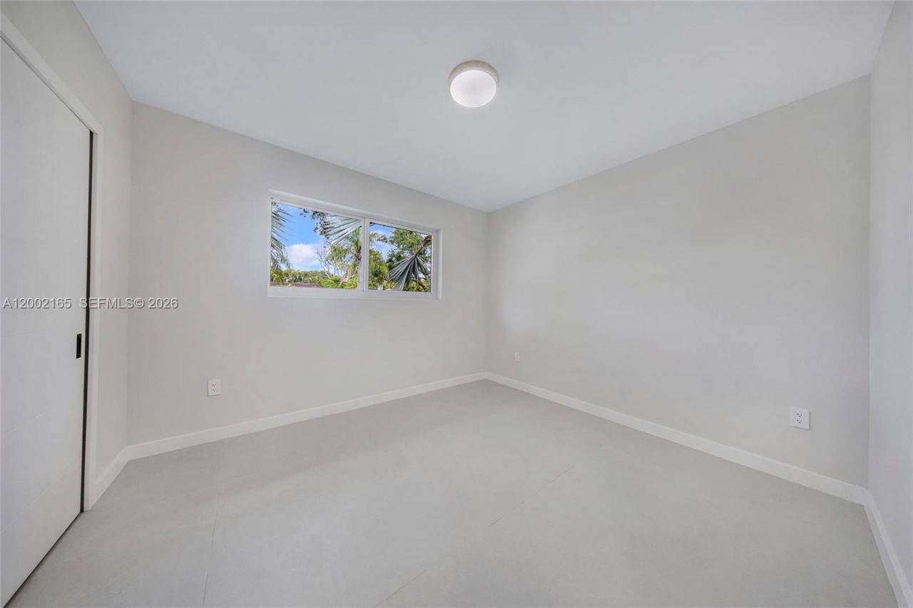 8230 SW 150th Dr, Palmetto Bay, FL 33158 Photo