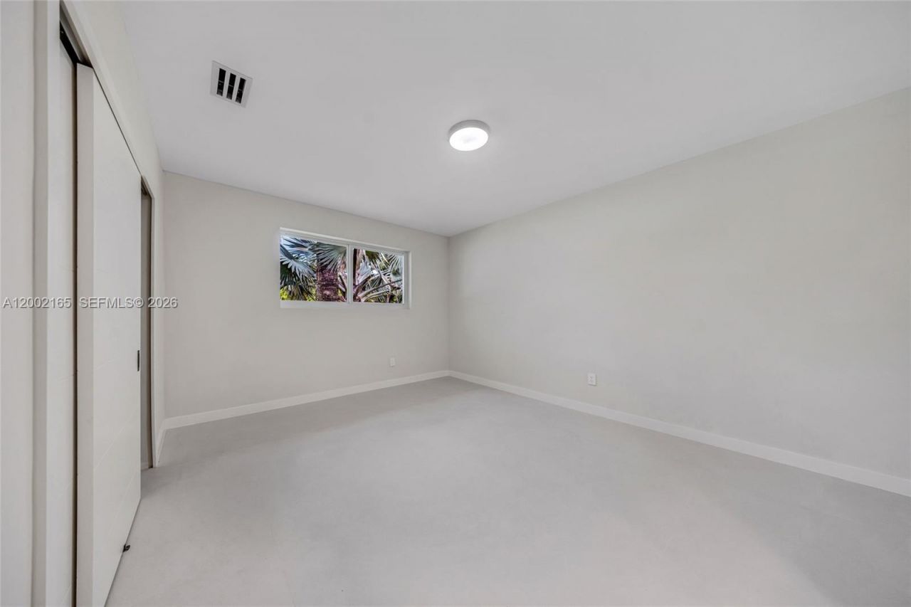 8230 SW 150th Dr, Palmetto Bay, FL 33158 Photo