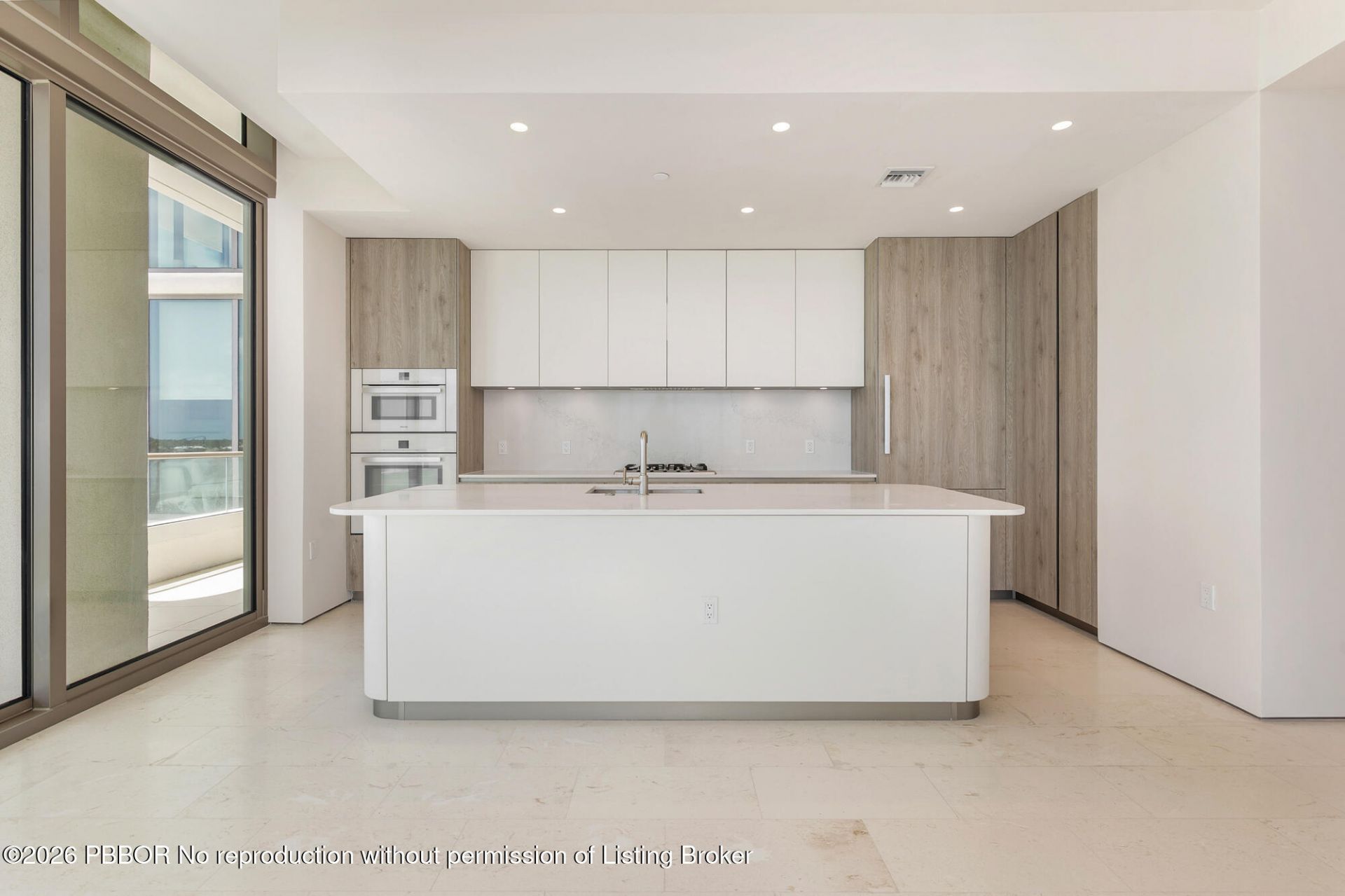 200 Arkona Court, Unit 504, West Palm Beach, FL 33401 Photo