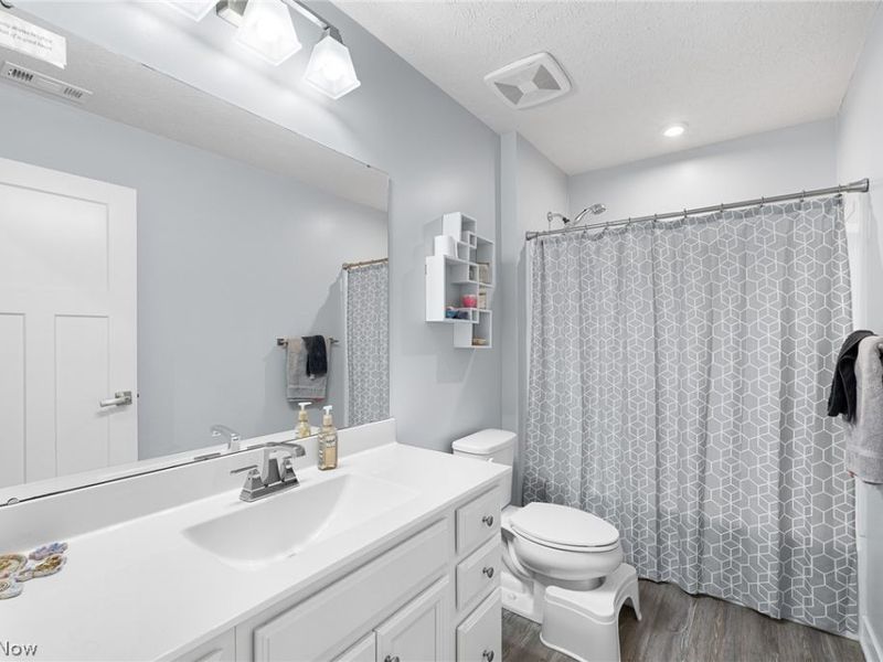 4955 Clifton Mill Drive, North Ridgeville, OH 44039 Photo 18