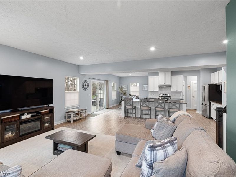 4955 Clifton Mill Drive, North Ridgeville, OH 44039 Photo 6