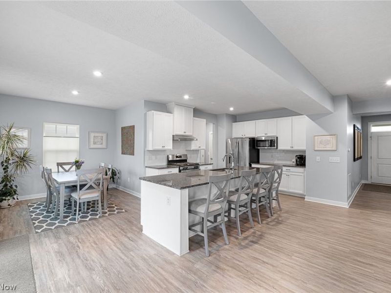 4955 Clifton Mill Drive, North Ridgeville, OH 44039 Photo 7