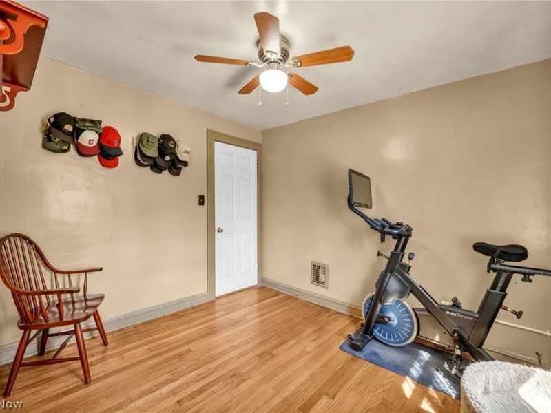 2902 Marmore Avenue, Parma, OH 44134 Photo 22