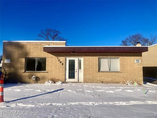 1202 Catalpa Drive, Royal Oak, MI 48067
