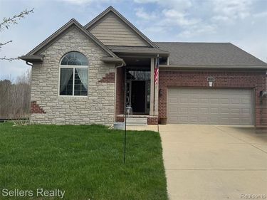 7237 River Rock Drive, Davison Twp, MI 48423