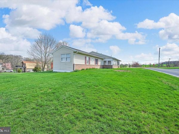 91 WILLIAMS ROAD , MYERSTOWN, PA 17067