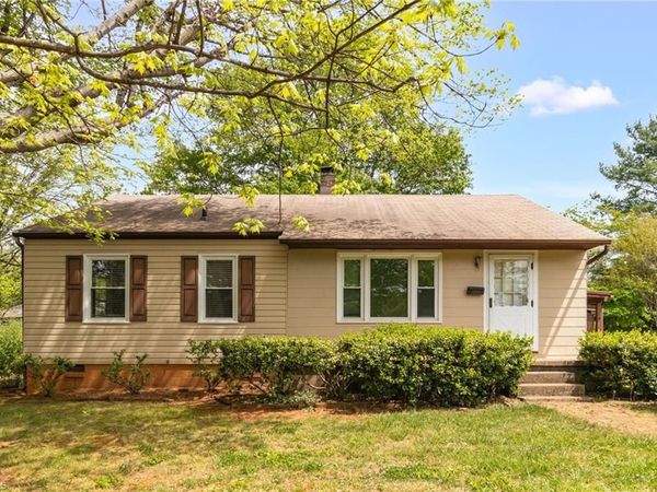 2929 Stockton Street , Winston-Salem, NC 27127