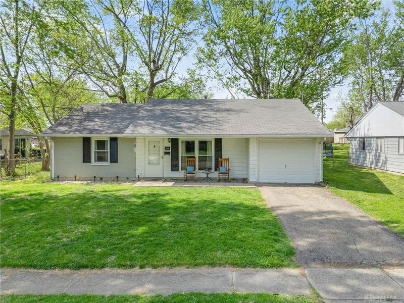 1816 Atkinson Drive, Xenia, OH 45385 Photo 2