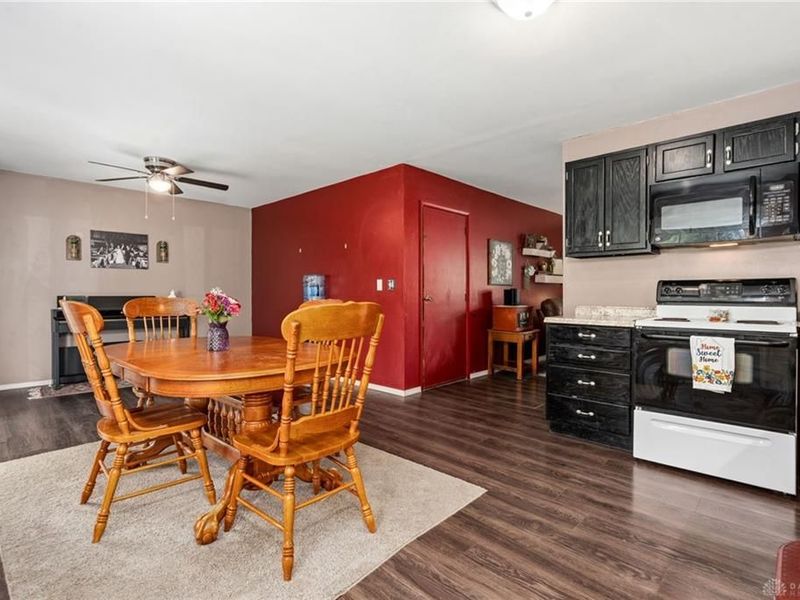 1816 Atkinson Drive, Xenia, OH 45385 Photo 9