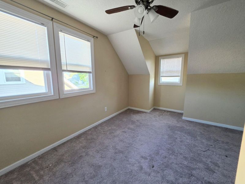 915 W Spring Street, Saint Marys, OH 45885 Photo 8