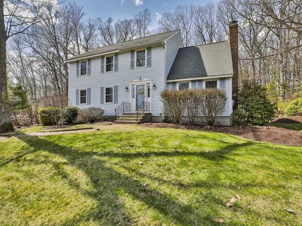 11 Erik Street, Merrimack, NH 03054